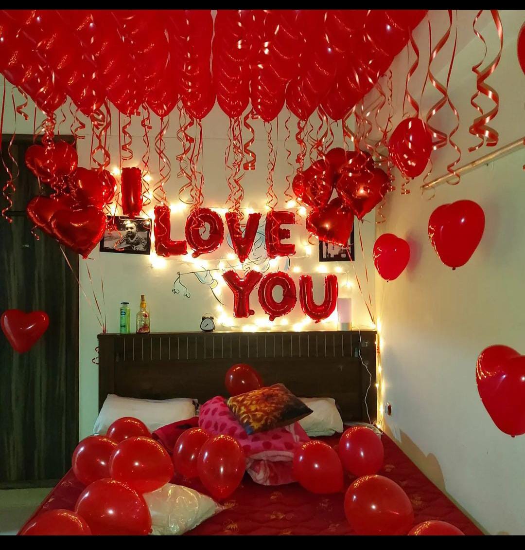 Riwaaz Balloon Decoration