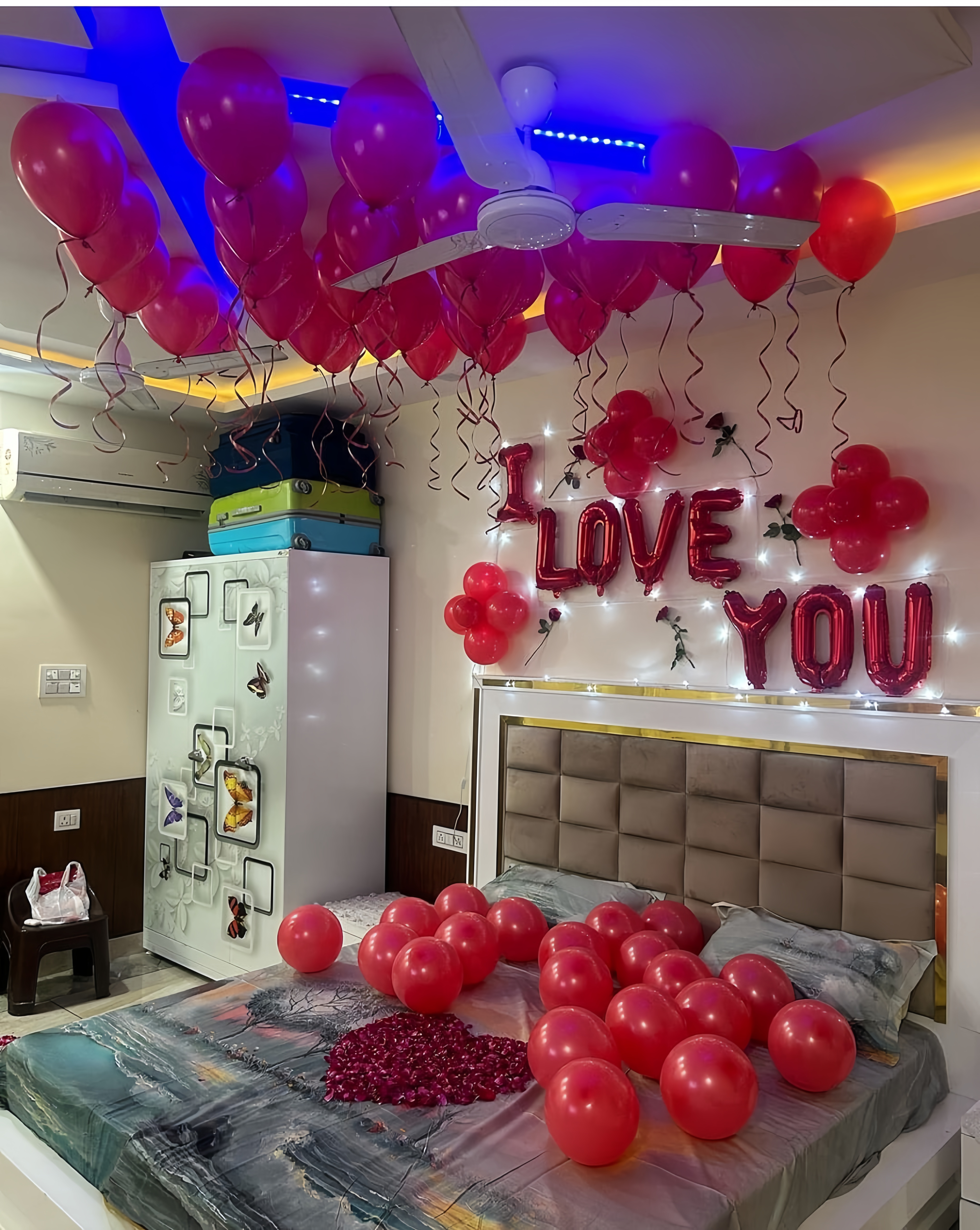 Riwaaz Balloon Decoration